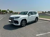 Lexus LX 700